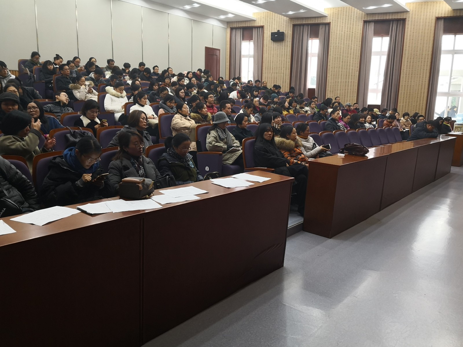 全体参会教师.JPG